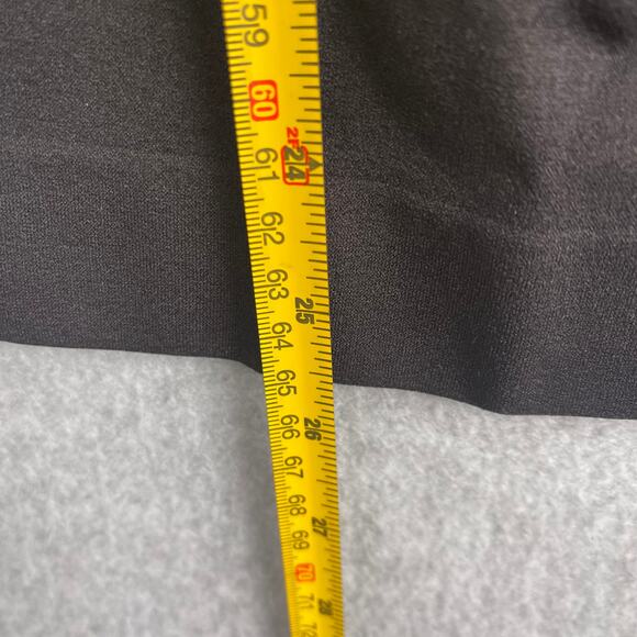 J2542 Time and Tru Maternity Keyhole Tank Top Size Medium (8-10) - Picture 6 of 6